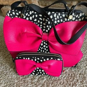 SUPER cute Betsey Johnson Purse and matching wallet!